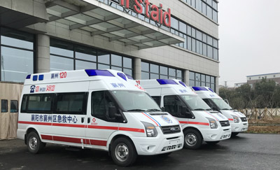 救護(hù)車交車現(xiàn)場